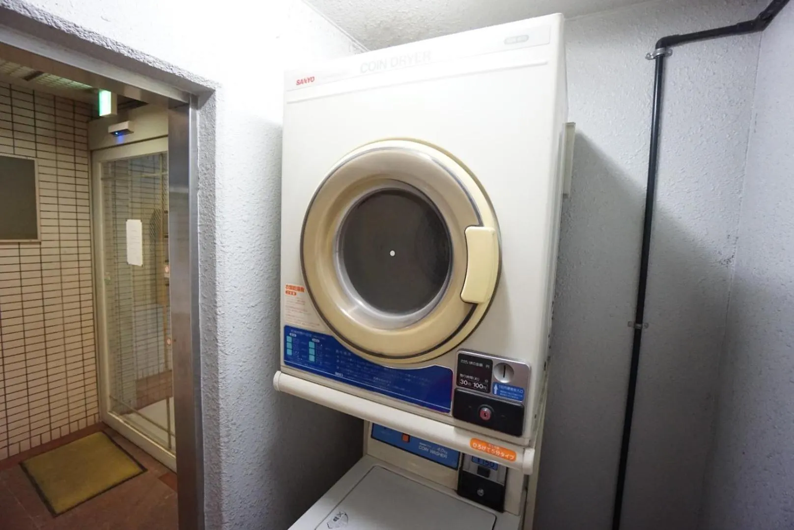 Apartment House Floor Assemble 303 Osaka