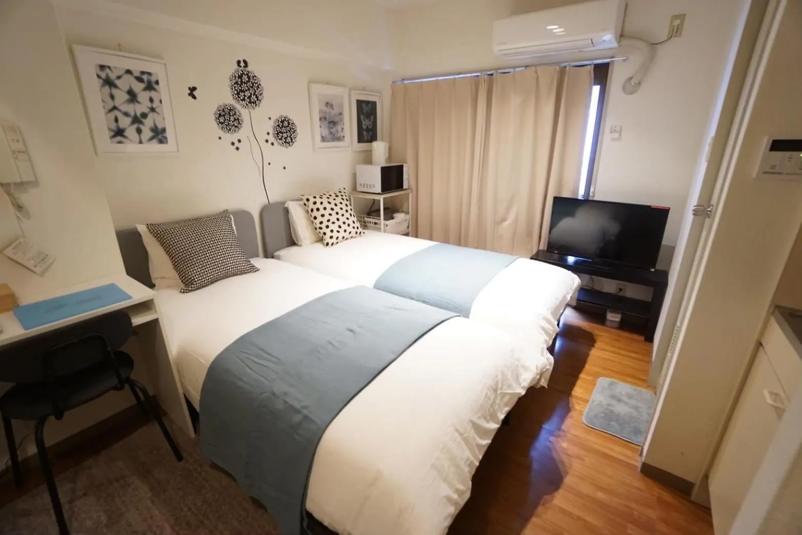 Apartment House Floor Assemble 303 Osaka