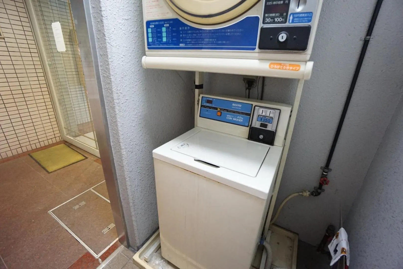 Apartment House Floor Assemble 303 Osaka