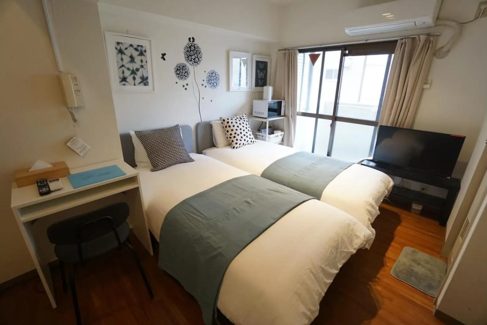 Apartment House Floor Assemble 303 Osaka Japan